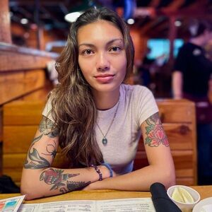 Meet your Posher, Jade